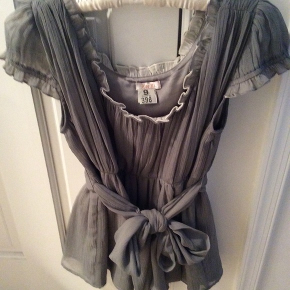 Top - Picture 3 of 6